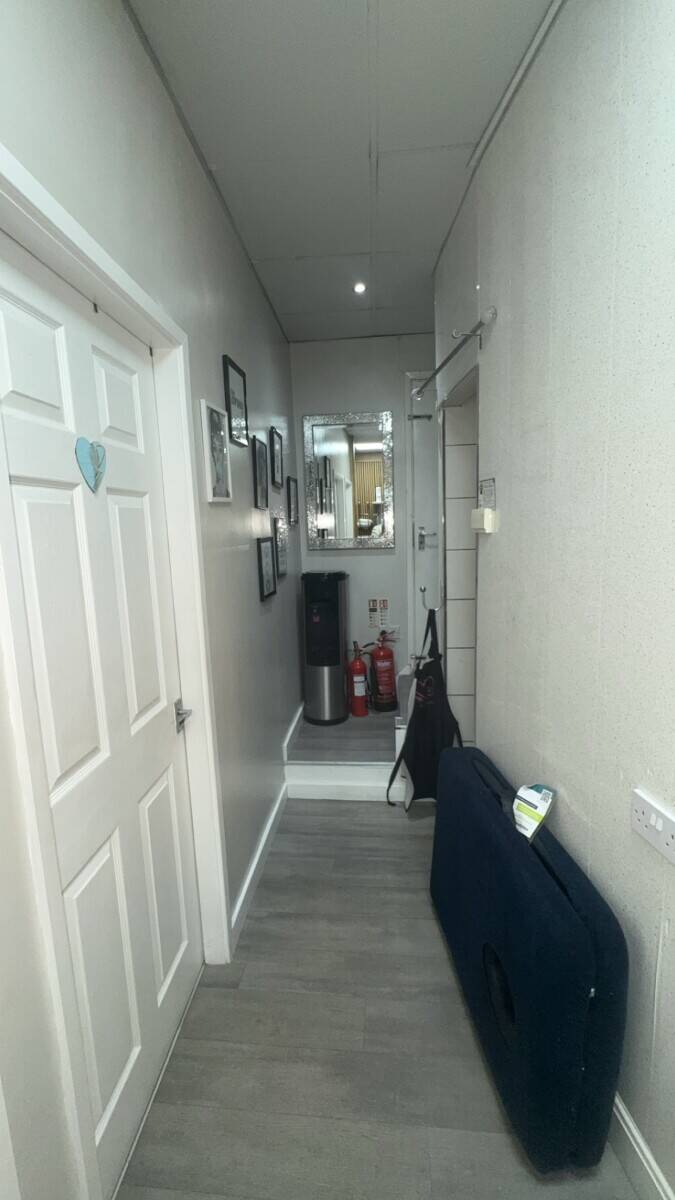 Beauty salon for sale gateshead Photo 5