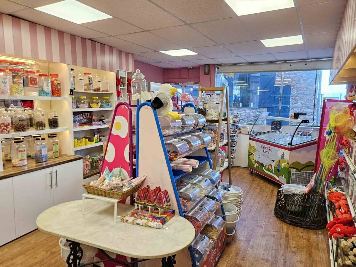 High-Footfall Confectionery Shop Opposite Brixham Harbour
