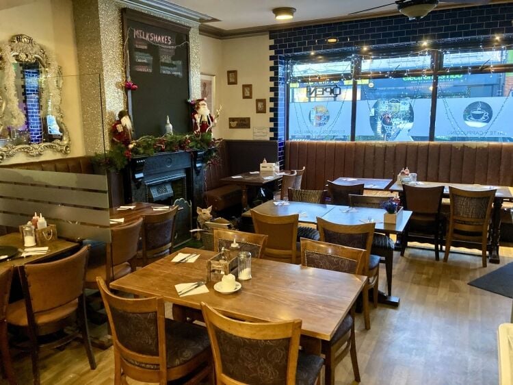 LICENSED CAFÉ/COFFEE SHOP