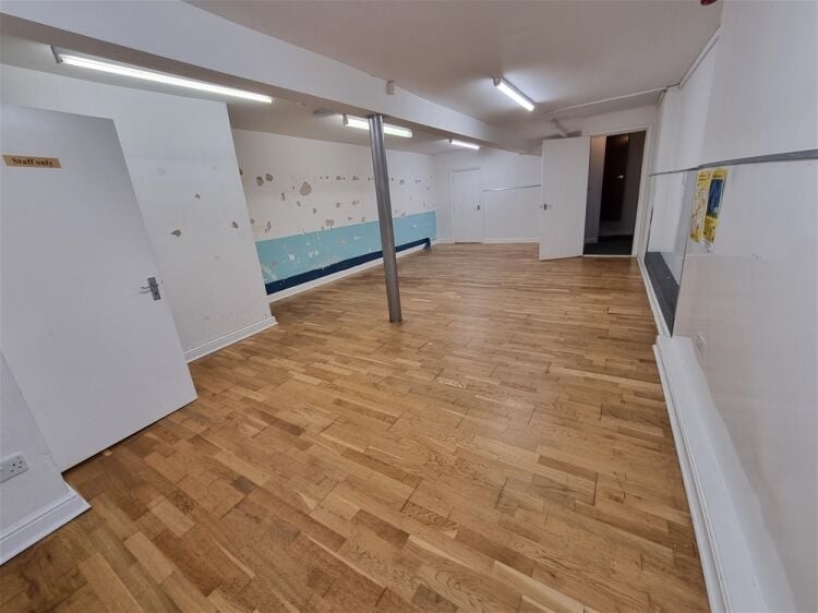 Vacant Unit For Sale in Bradford