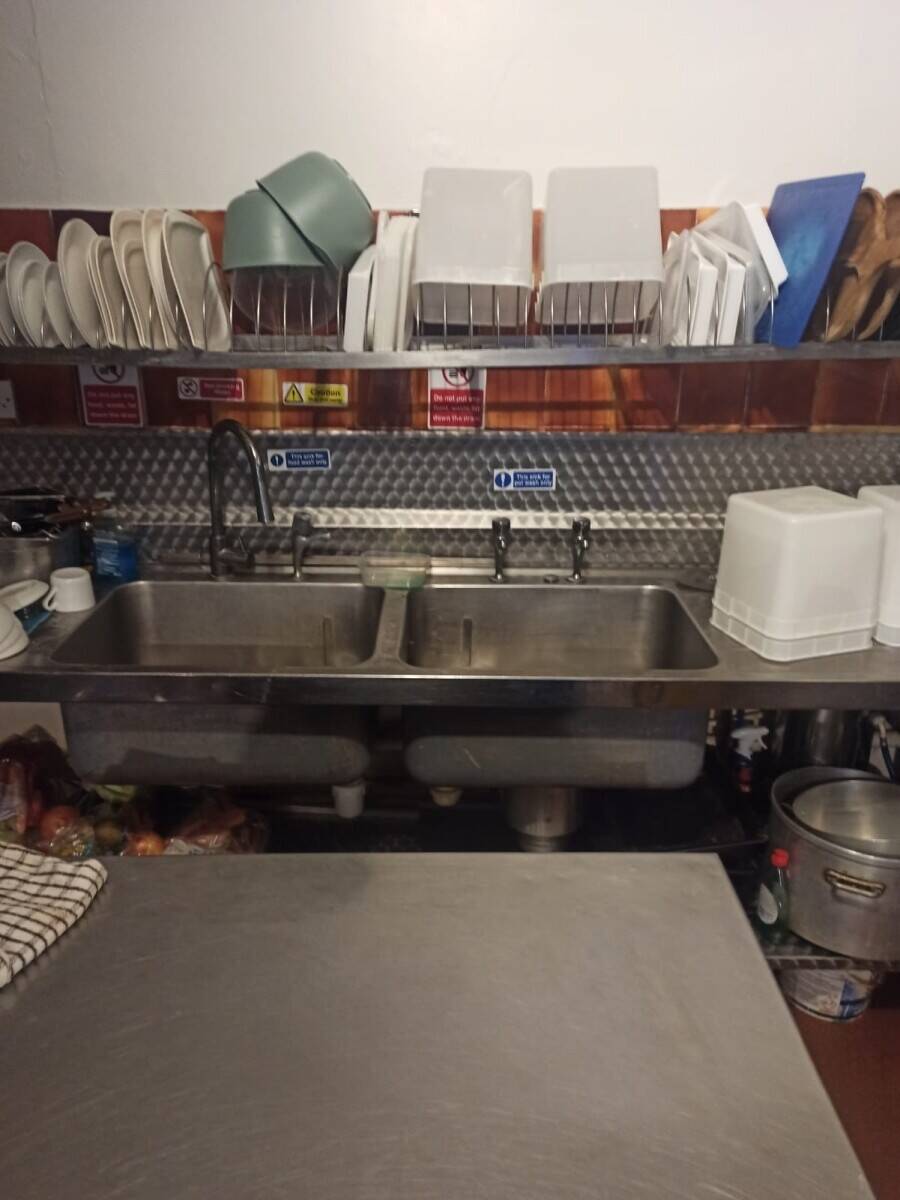 Busy Indian resturant for sale close to Norwich City center Photo 3