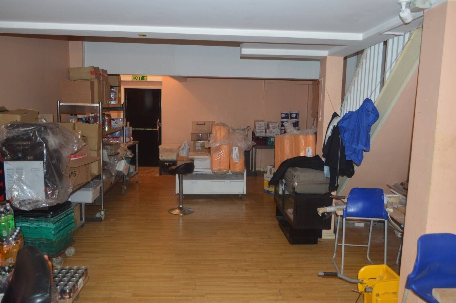 Established Chicken Shop Business Lease for Sale  in South London Photo 5
