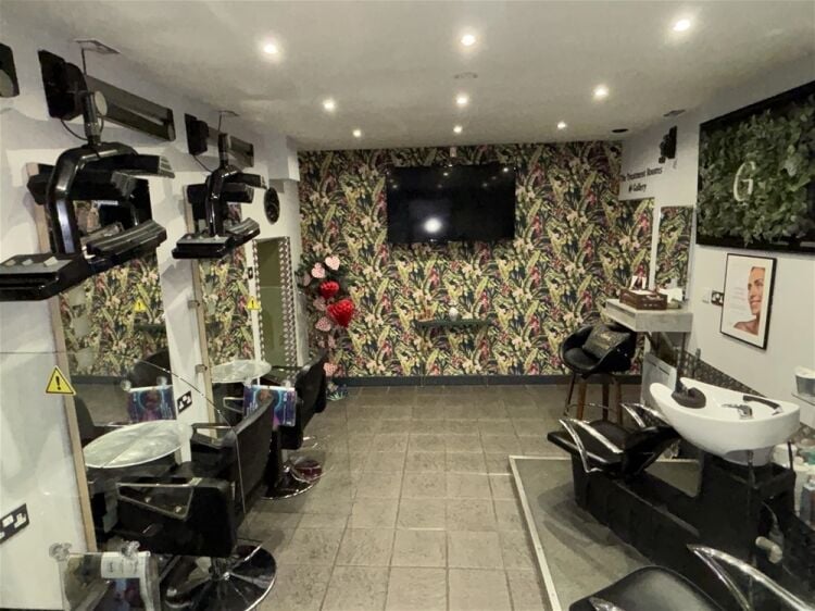 Beauty, Therapy & Tanning For Sale in Huddersfield