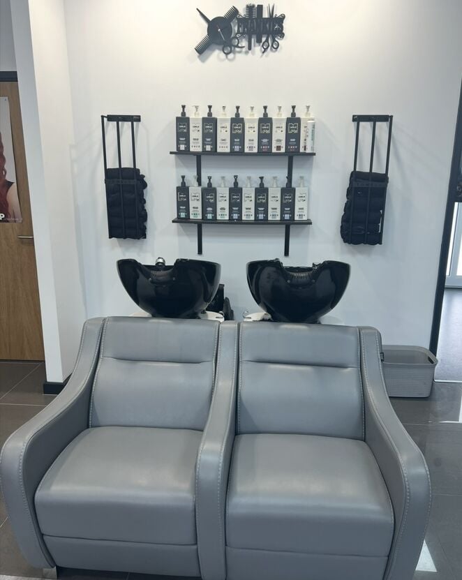 Established Award-Winning Salon in High-Growth Cambridge Location Photo 5