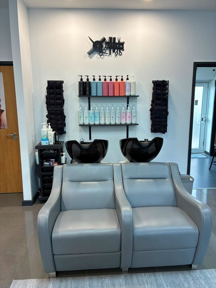 Established Award-Winning Salon in High-Growth Cambridge Location Photo 5