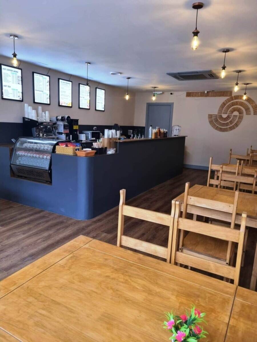 CAFÉ / COFFEE SHOP FOR SALE IN LEWISHAM, LONDON Photo 5