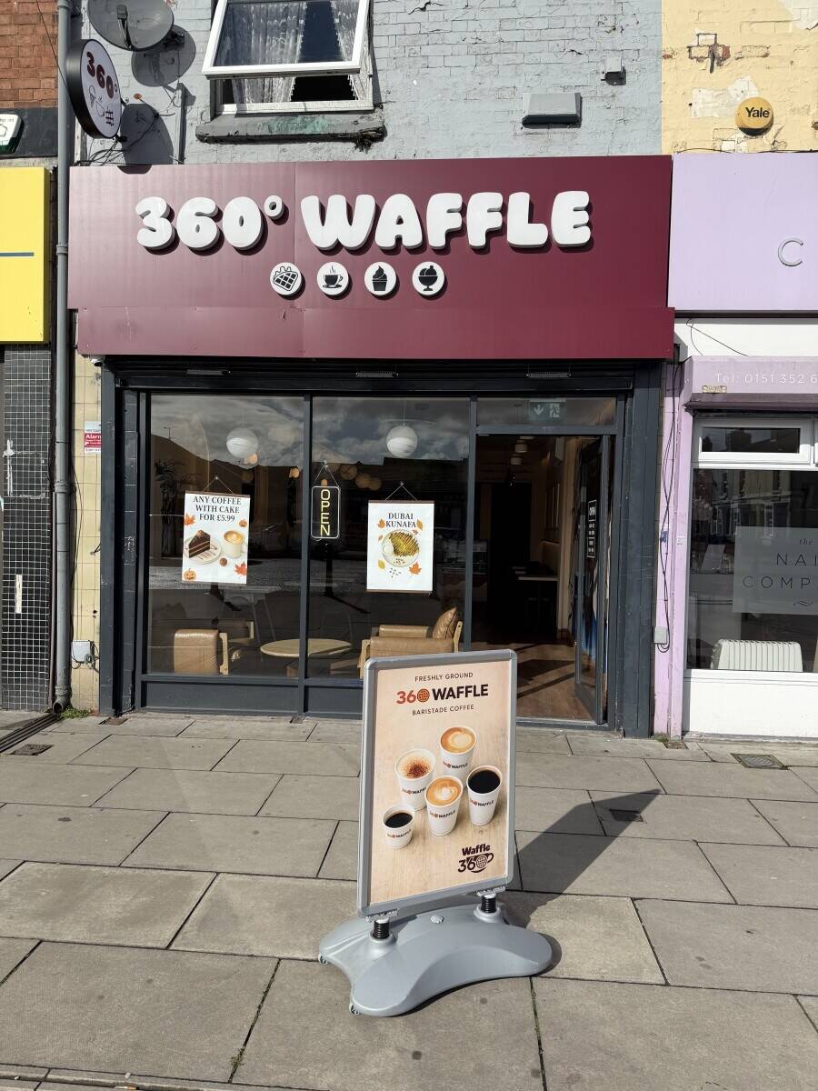 Cafe and waffle in liverpool L13 Photo 4