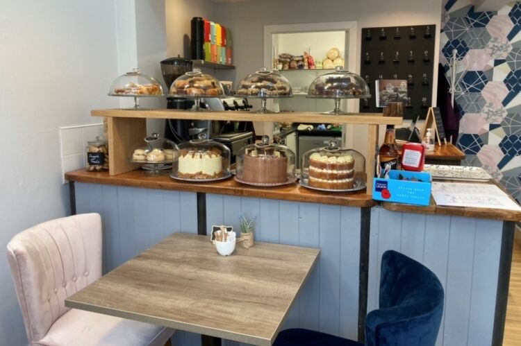 Popular Village Tea Room - Audlem