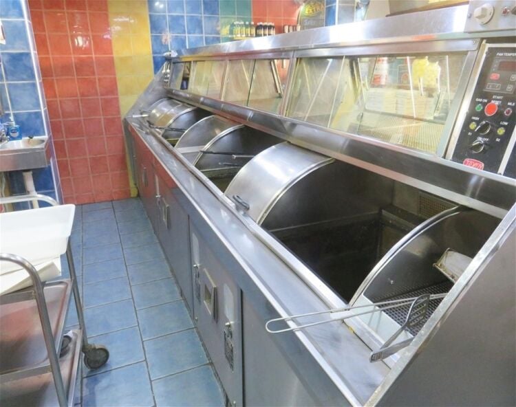 Substantial Grade II listed fish & chip shop, Canterbury Photo 5