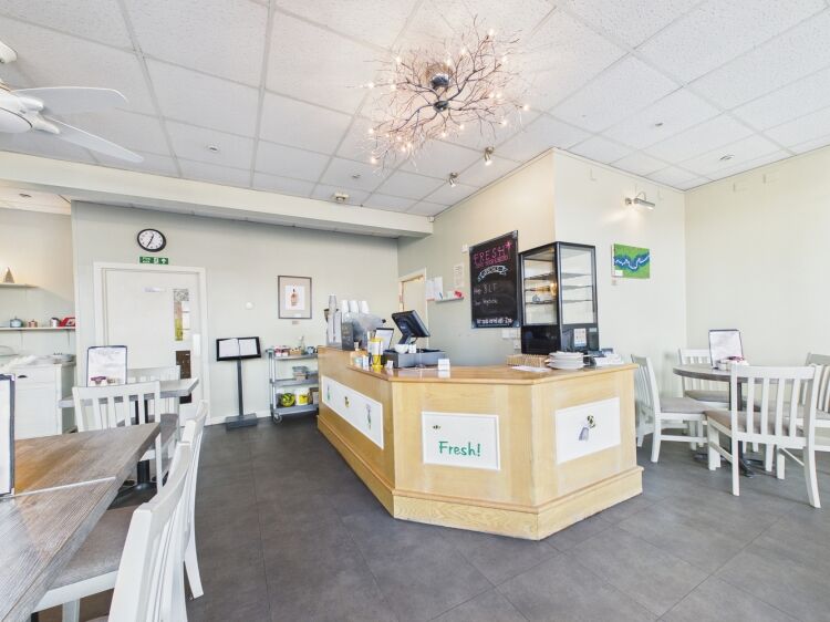 Fresh: Turnkey 40-Cover Café Bistro in Aberlour Photo 5