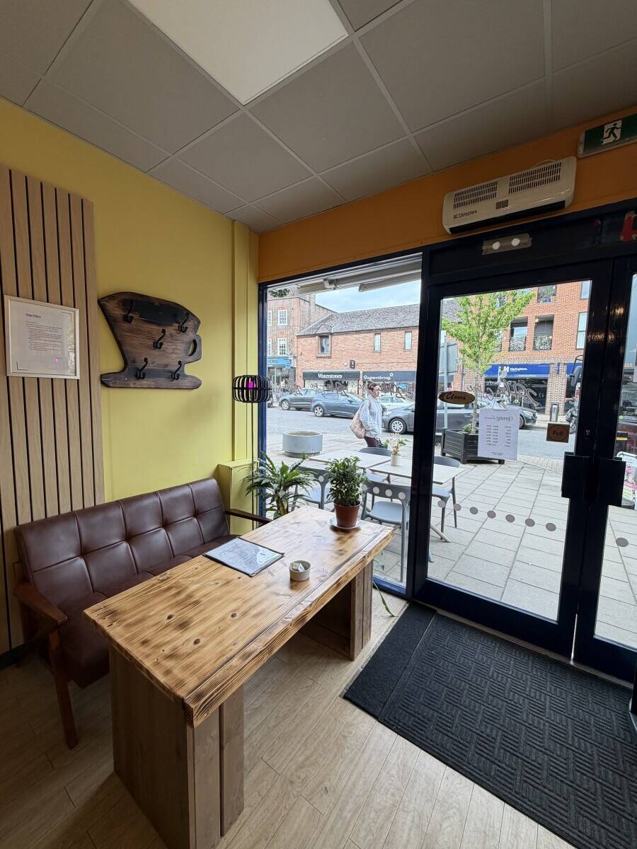 Bistro and deli on Amersham High Street Photo 6