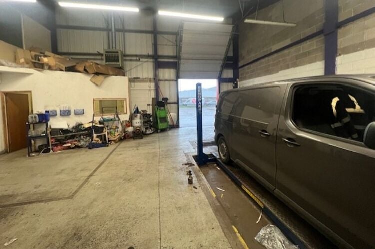 Established MOT Garage - Mid Glamorgan