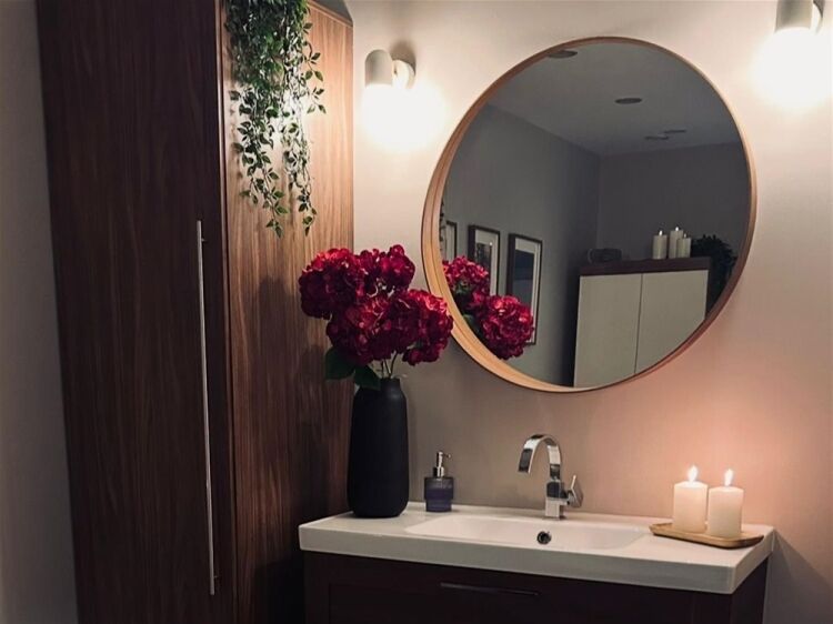 Beauty, Therapy & Tanning For Sale in Radlett