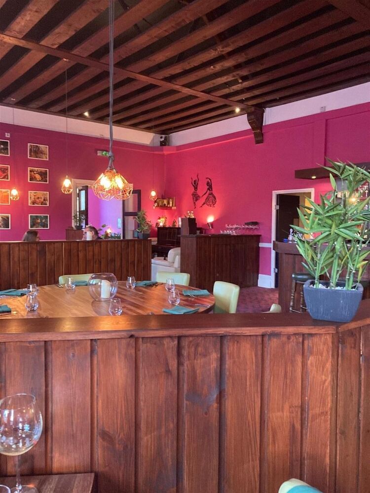 LEASEHOLD LIC. INDIAN RESTAURANT