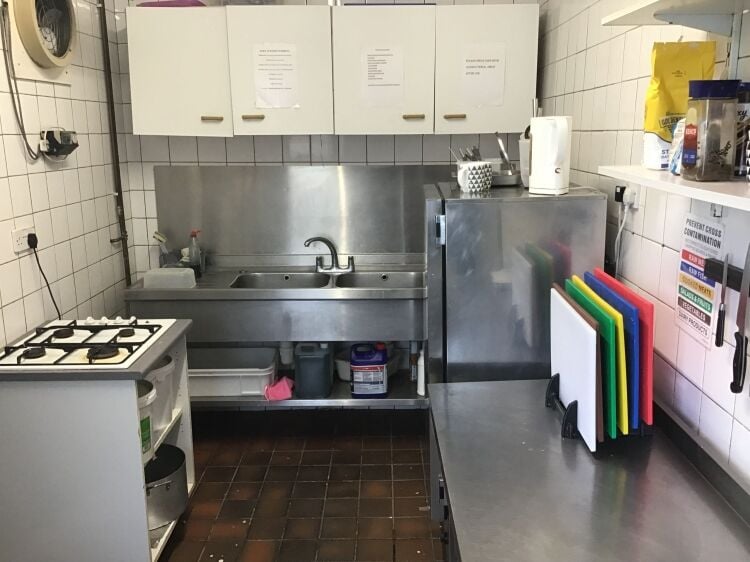 EXCELLENT FISH & CHIP SHOP WITH OWN FLAT, BRIDGEND Photo 5
