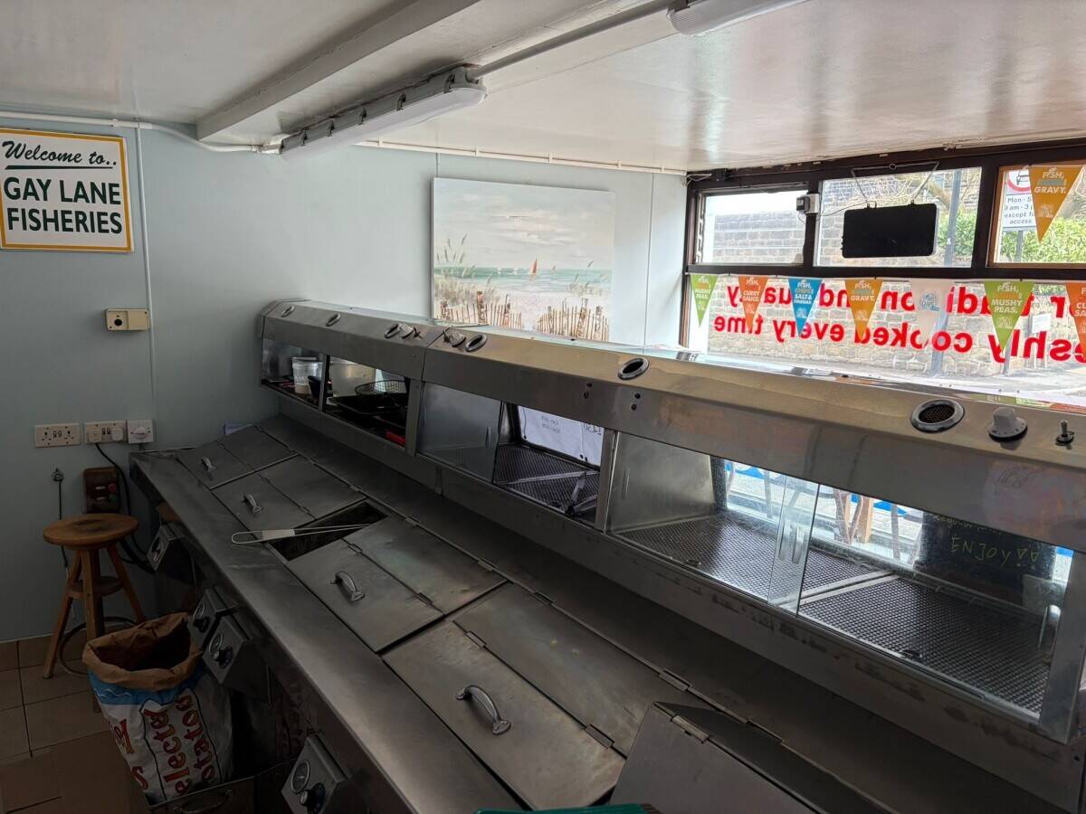 Iconic Award-Winning Traditional Fish & Chip Shop Photo 5
