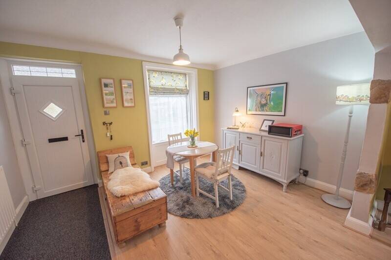 Exceptional, Established Holiday Cottage in the picturesque village of Cononley Photo 5