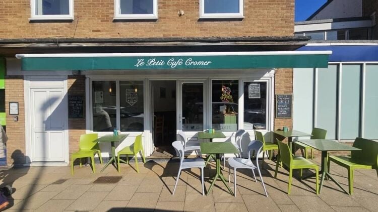 Traditional Coastal Café Photo 5