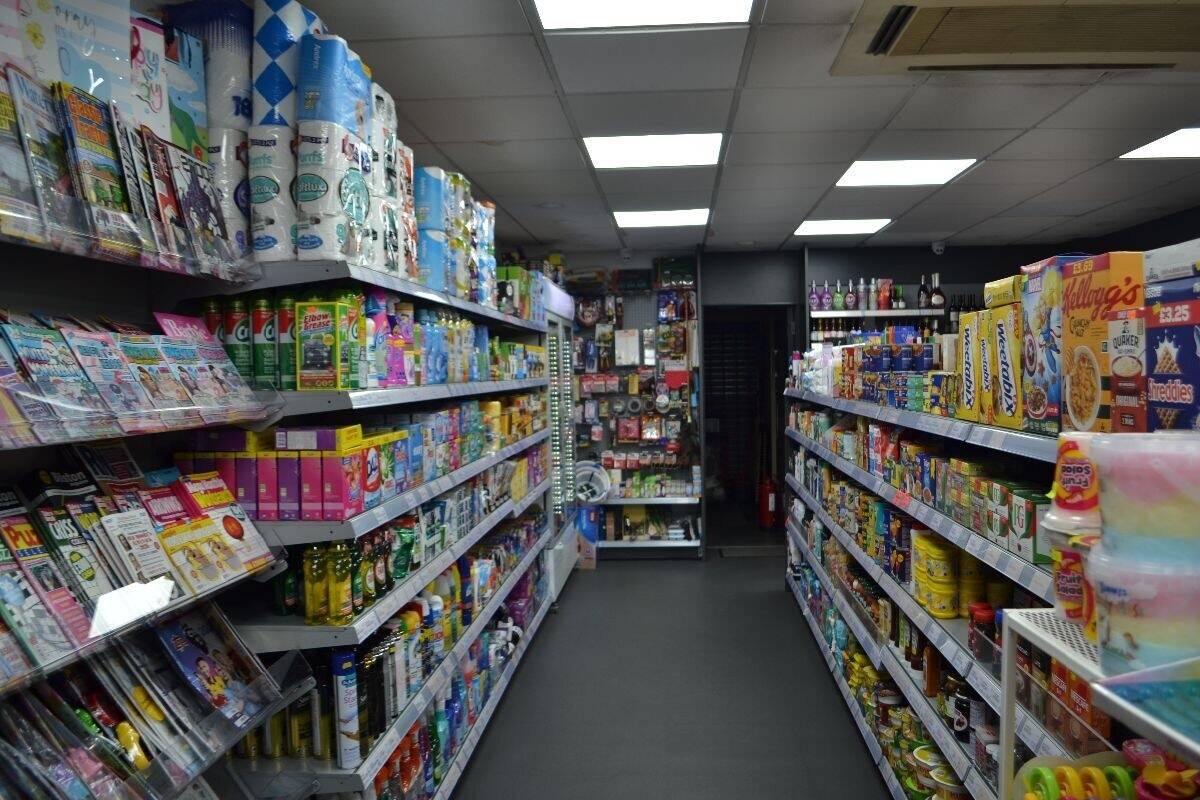 High Turnover Off Licence & Convenience Store – £9K–£10K Weekly Sales Photo 5