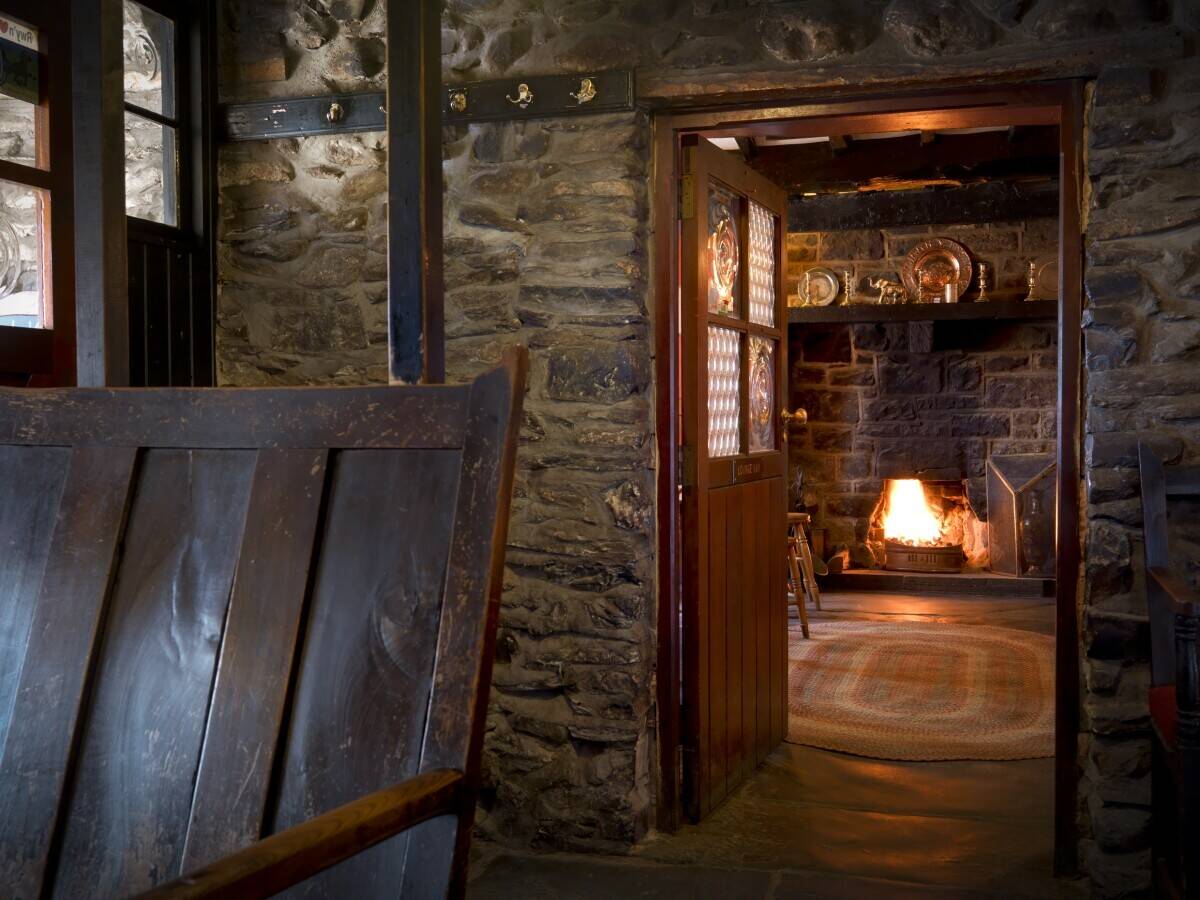 Historic hotel located in the heart of Wales