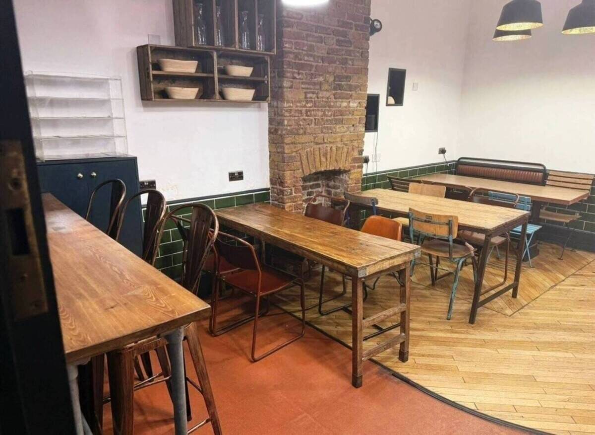 PIZZA & GRILL TAKEAWAY & RESTAURANT FOR SALE IN CAMBERWELL, LONDON Photo 5