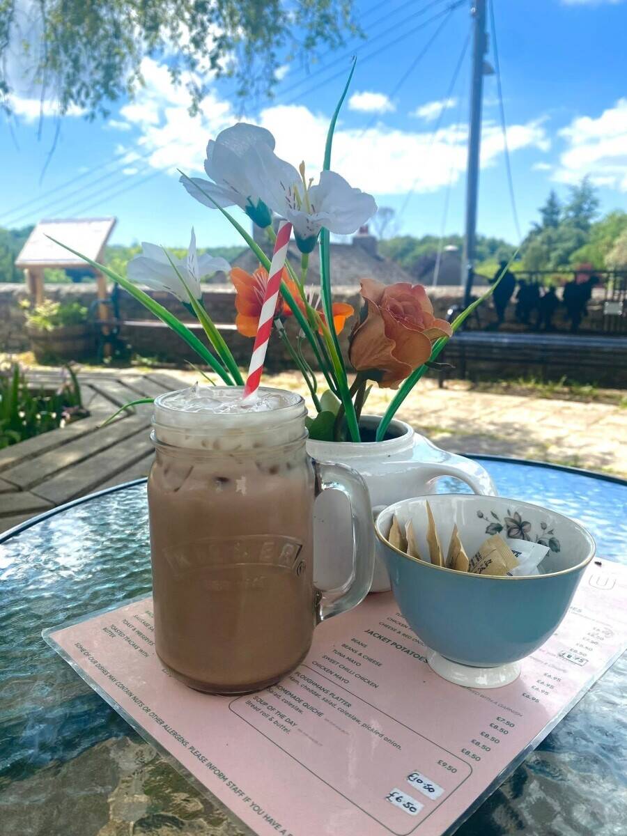 Village cafe in the heart of Yealmpton sitting on the edge of the glorious South Hams Photo 5