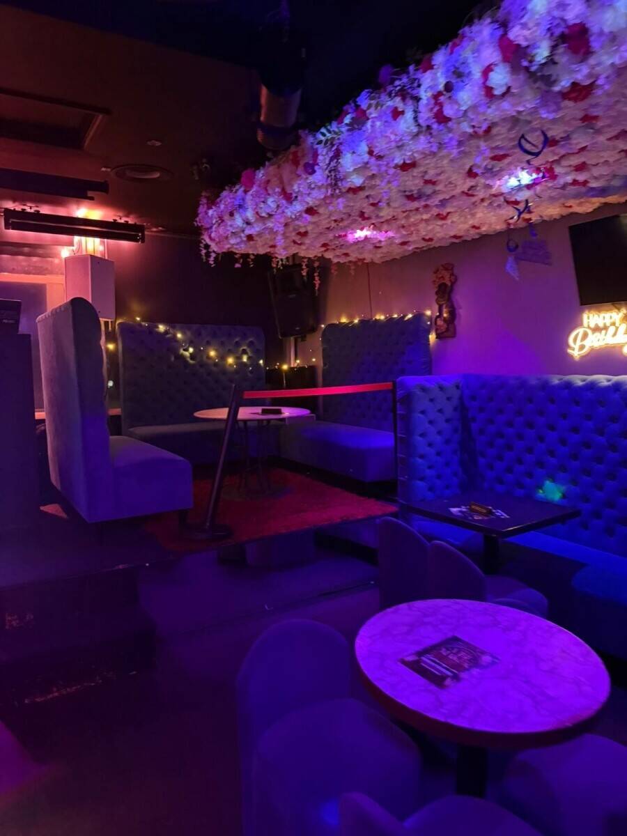Nightclub & Restaurant 