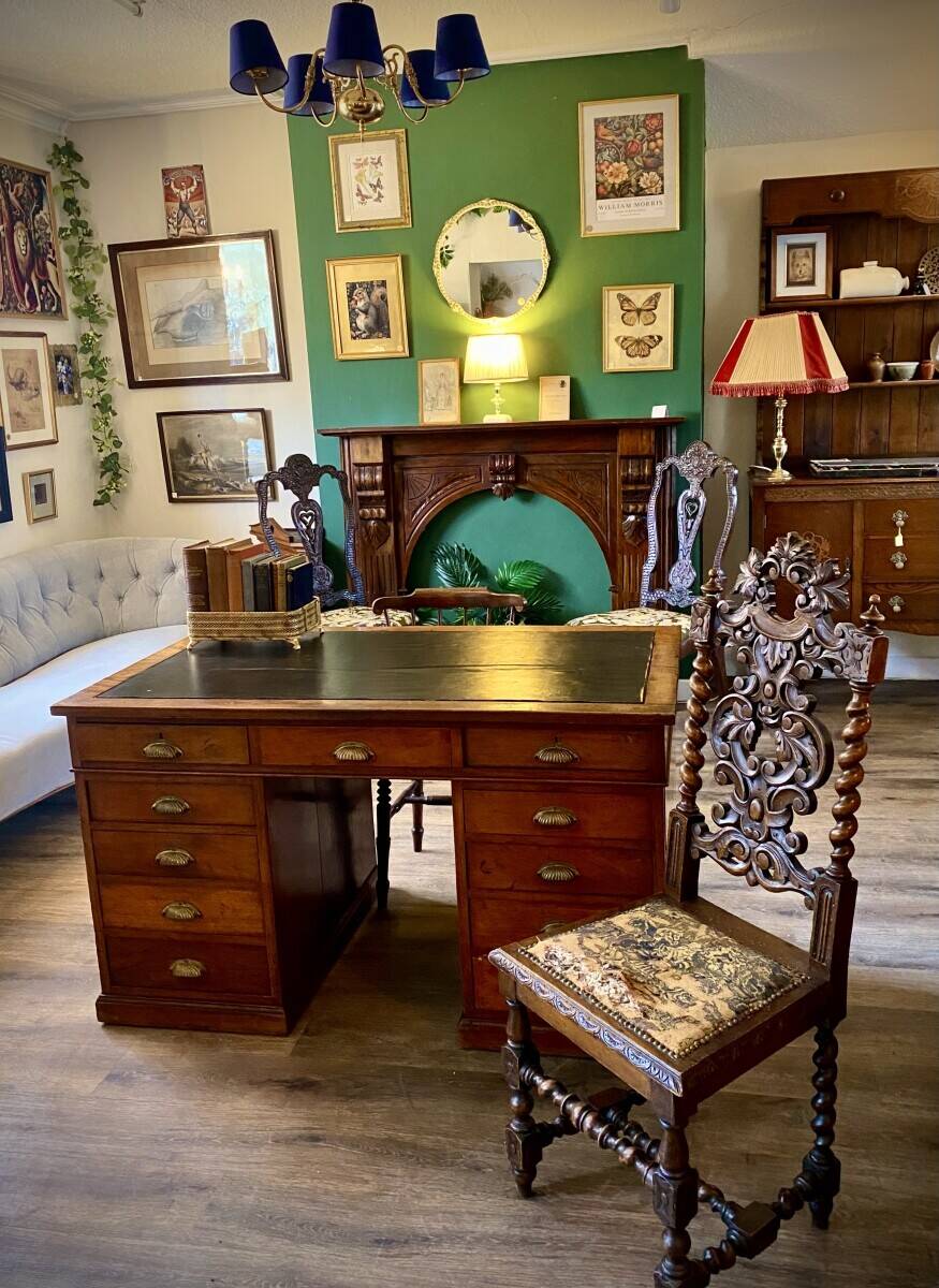 Antiques & Interiors Shop for sale in bustling North Yorkshire town