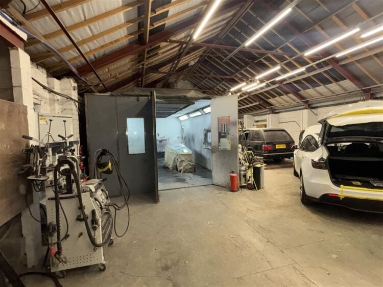 Vehicle Repairs & MOT For Sale in Leeds Photo 5