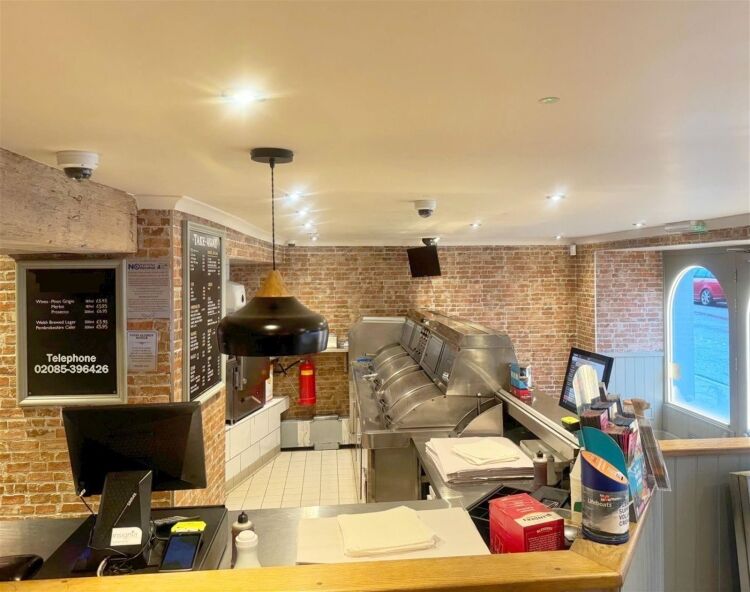 Substantial Grade II listed freehold fish & chip restaurant, Pembrokeshire