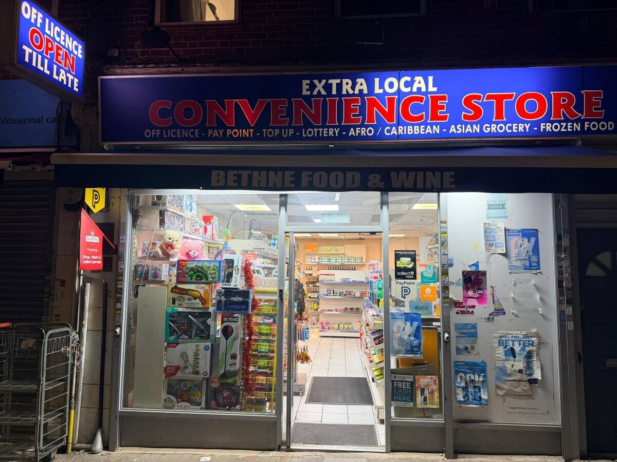Off-licence for sale in Edgware