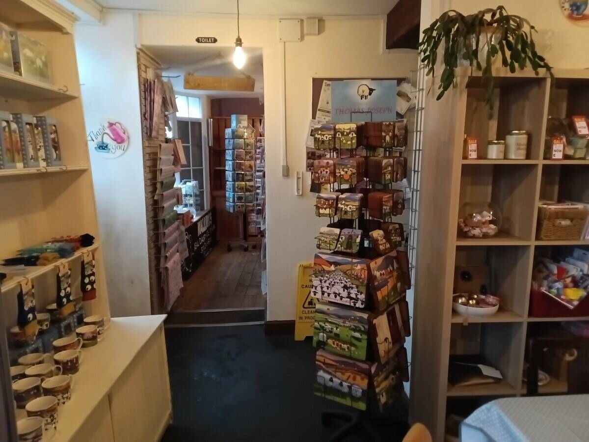 Freehold Licensed Village Tea Room Café Post Office Gifts Living Accommodation Hornby Lancashire