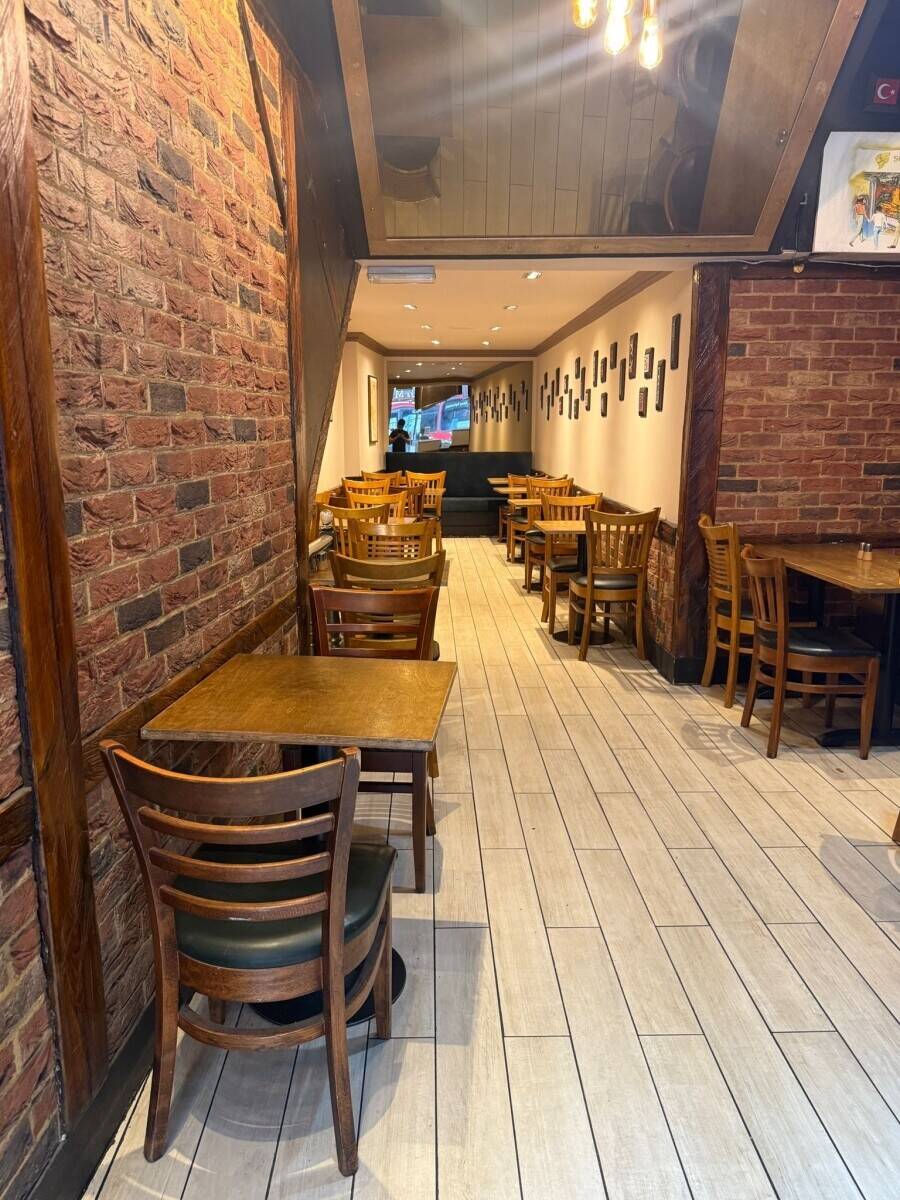 Licensed Turkish Restaurant & Takeaway for sale in London Photo 6