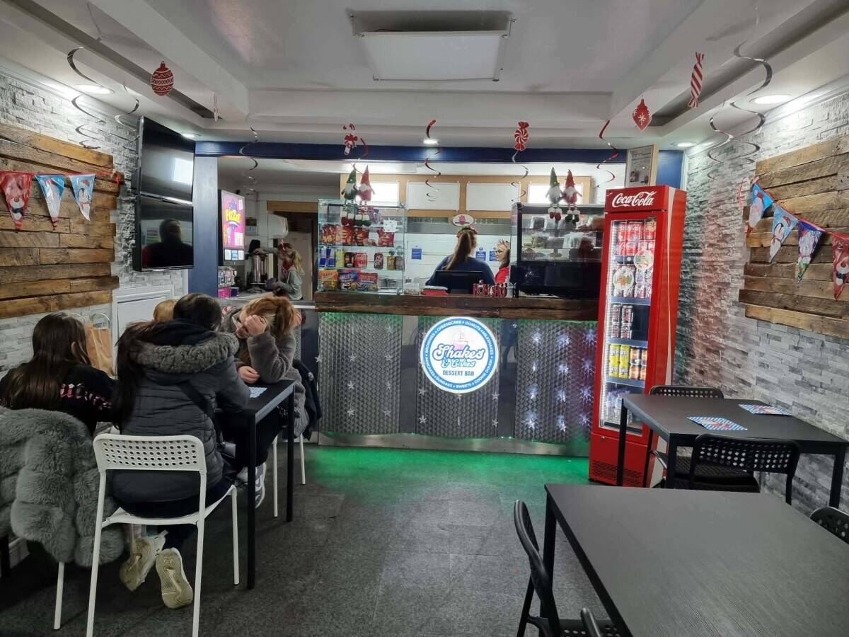Dessert & Burger Takeaway for Sale – Doncaster Photo 5