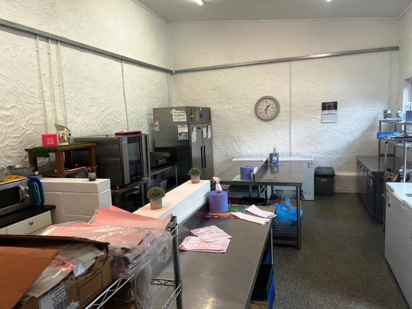 HOT & COLD FOOD DELIVERY COMPANY WITH IMPRESSIVE FLEET FOR SALE IN ESSEX