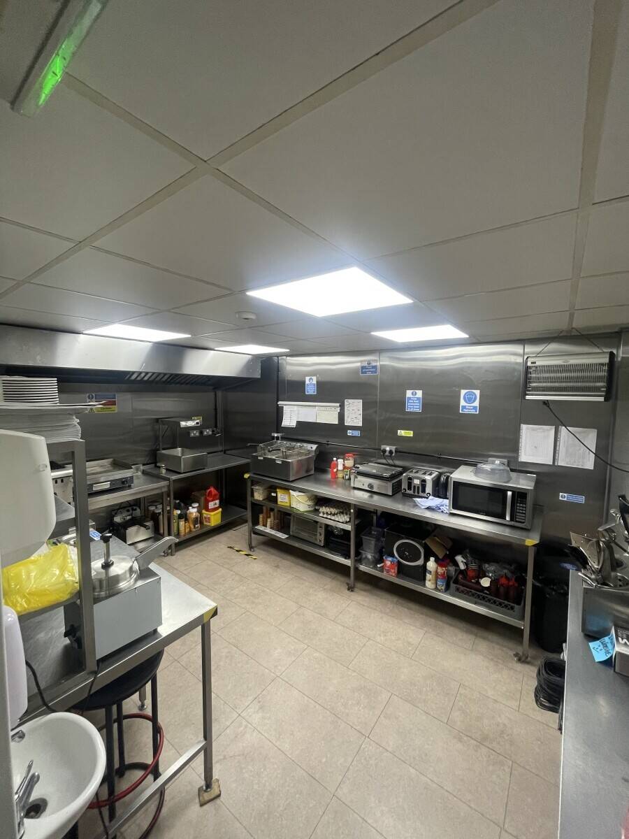 Fast food, cafe style food business located in Birmingham