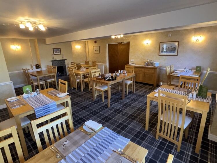 Hotels For Sale in Scarborough Photo 5