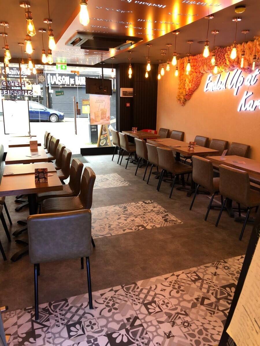 Modern Cafe/Takeaway Karak Chaii Sheffield