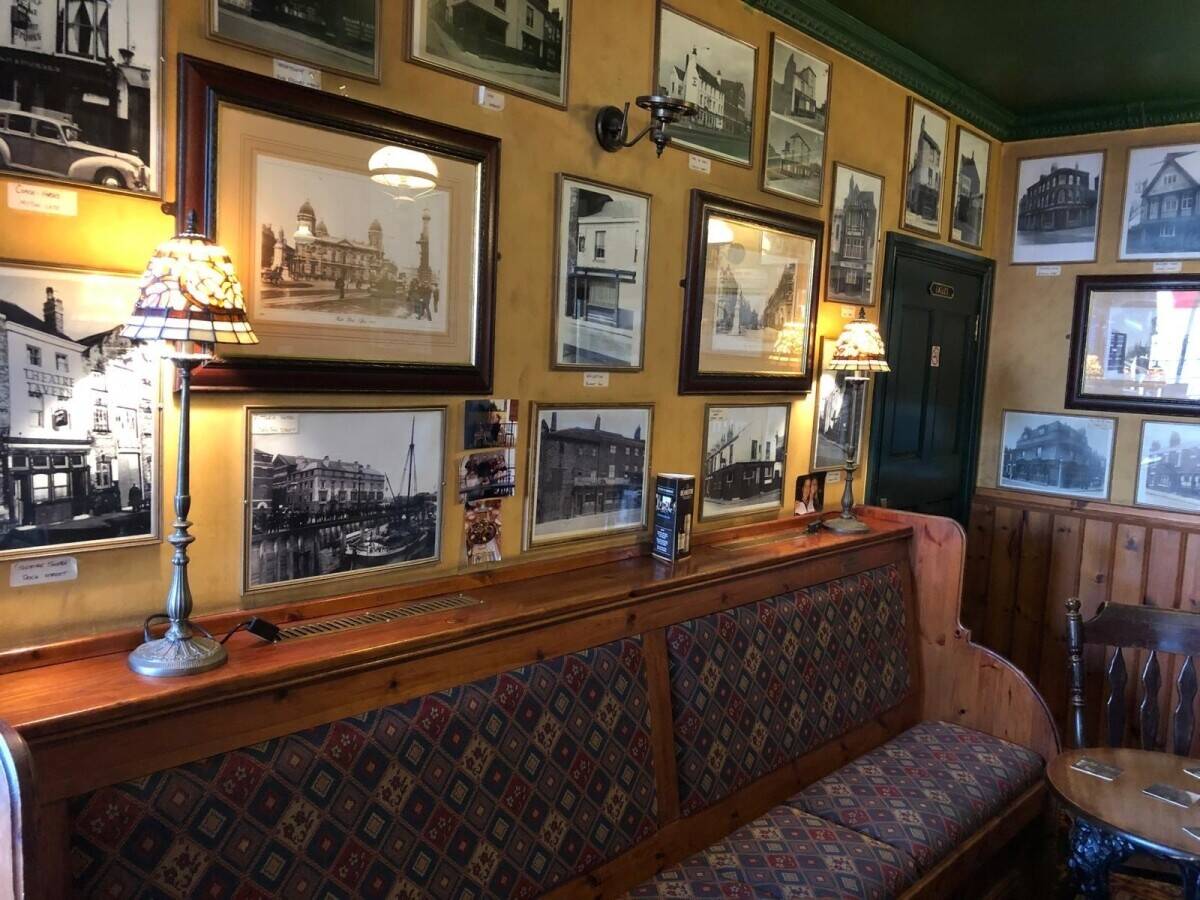 EAST YORKSHIRE - TRADITIONAL 4 BEDROOM PUBLIC HOUSE Photo 5