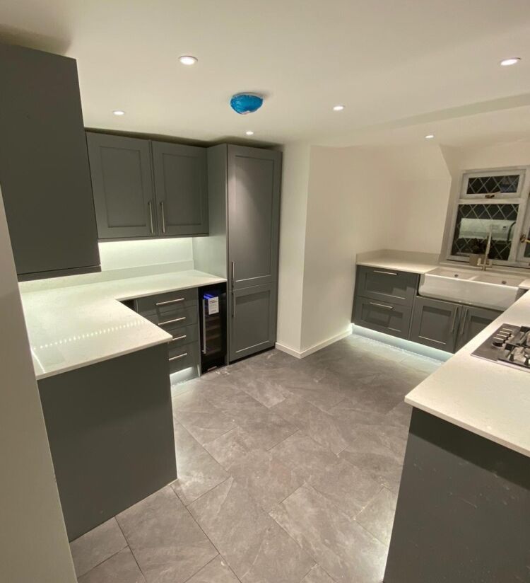 Leading UK Specialist Sealant Contractor | Profitable, Accredited Workforce.