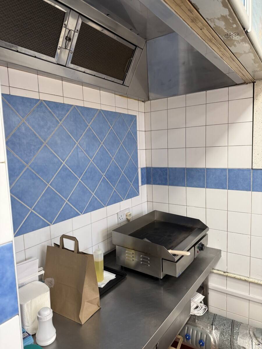 Fish and chips and 3 bedroom flat for sale in Harwich Essex