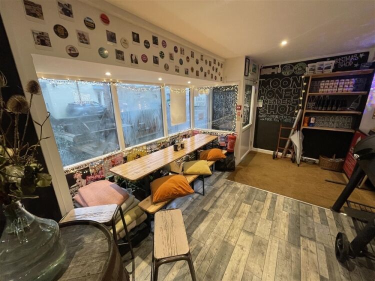 Fully fitted high-quality bar and restaurant premises in the heart of Kingsbridge For Sale in Kingsbridge Photo 5