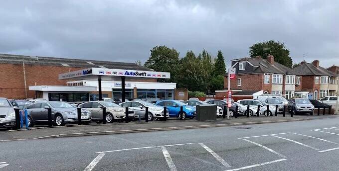 Car Dealership for Sale West Midlands Photo 5