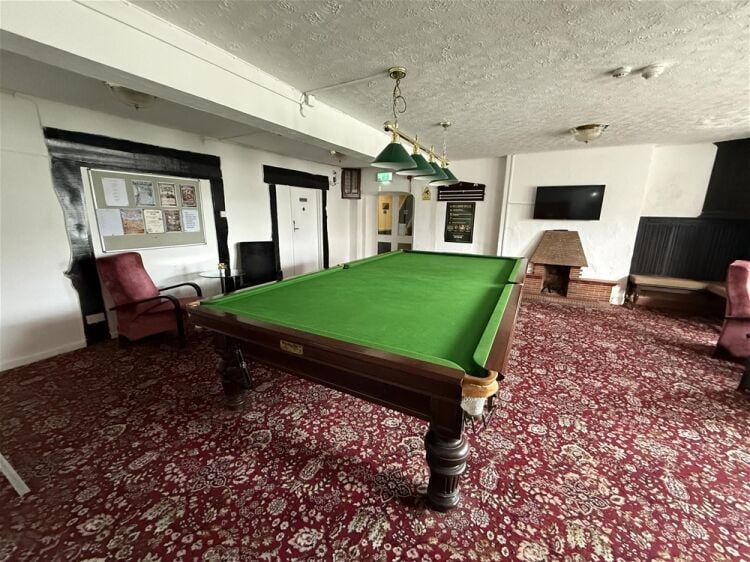 Prime seafront hotel within Torbay’s established resort of Paignton For Sale in Paignton Photo 5