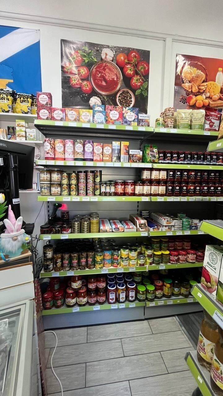 Convenience Store in Perth - 40 000£ including Stock