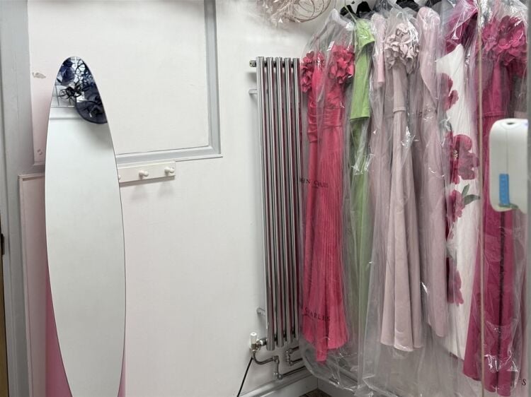 Clothing & Accessories For Sale in Barnsley Photo 5