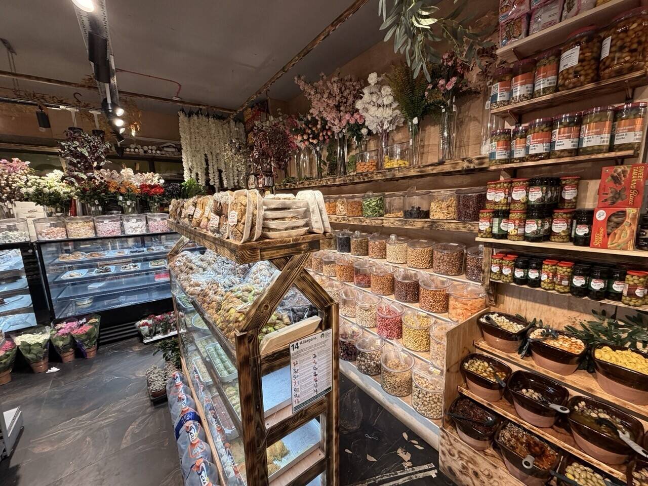24 Hour Fruit and Veg business for Sale. Located in Brentwood. Over 50% Profit. Rich Area Photo 5