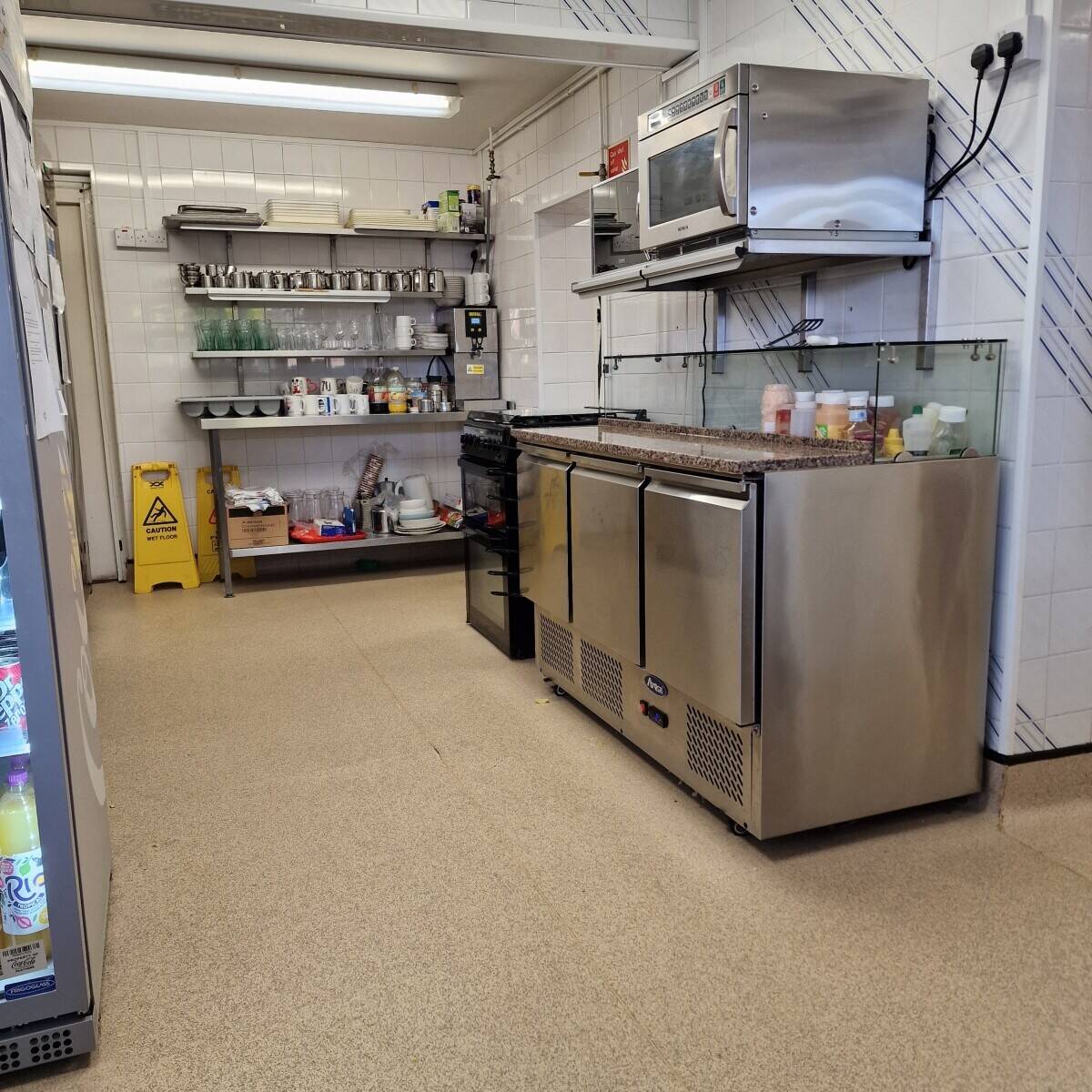 Fish & Chip takeaway/ Restaurant