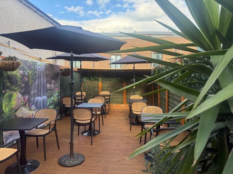 Sip, Savour & Socialise – Trendy Café Hotspot with Stylish Vibes