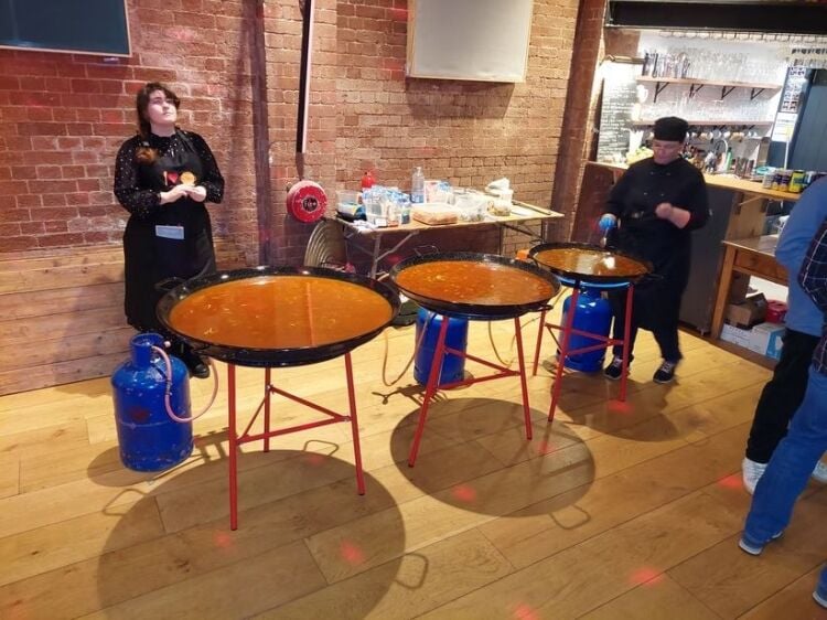 NICHE FOOD DELIVERY/EVENT CATERERS Photo 5